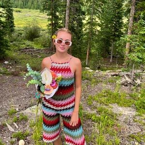 Meet your Posher, Claire